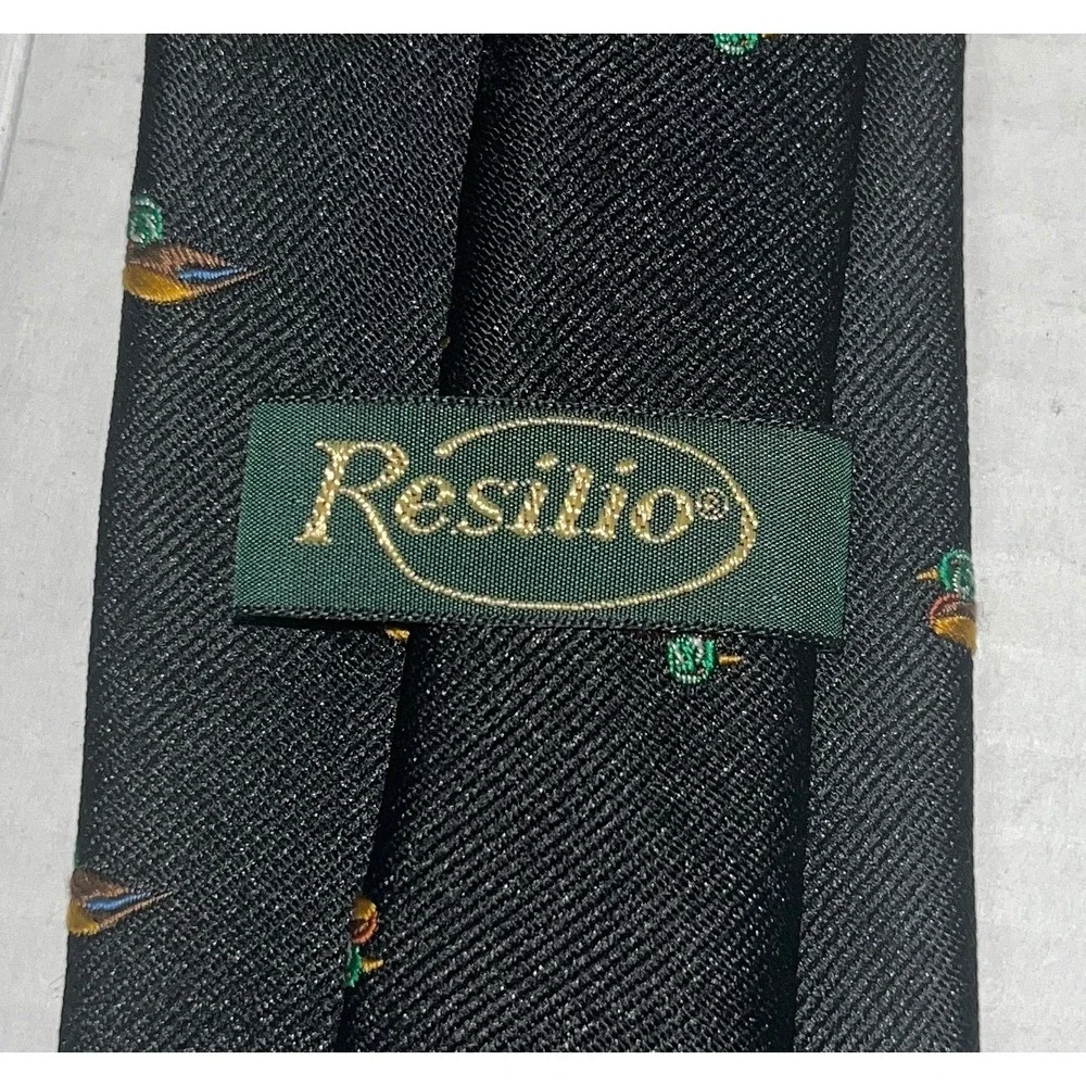 Resilio Necktie Mens Black Mallard Duck Pattern Silk Blend Wildlife Animal Print